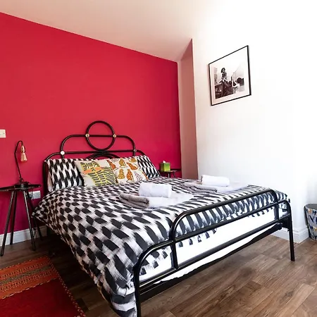 Jacks - Cosy In The Heart Of